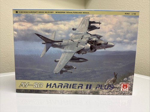 Uma model av - model:, 1/48
