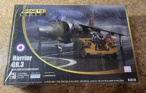 New sealed kinetic - sealed", gold